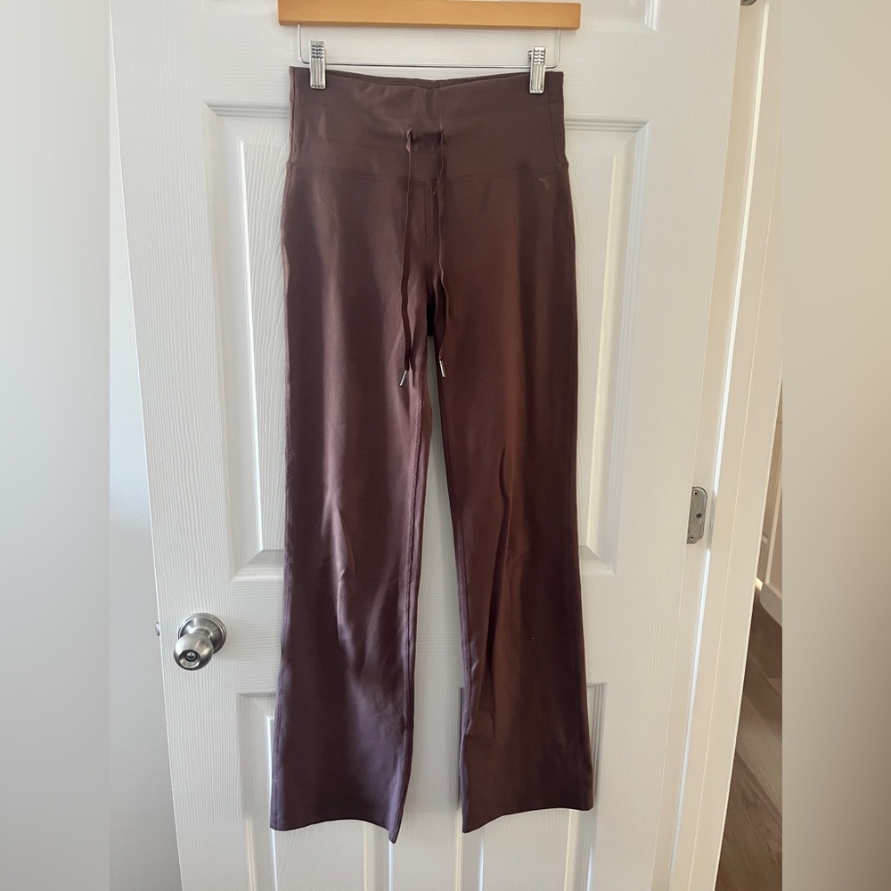 Jessica Simpson Plum Flared Leggings